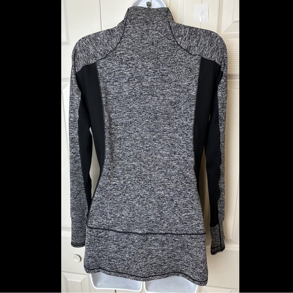 ATHLETA Running Wild Track Jacket Colorblock Black Gray Marled Reflective 1/2 - Picture 8 of 14